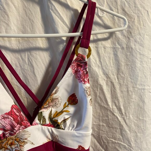 One Piece Swimsuit - Picture 7 of 7